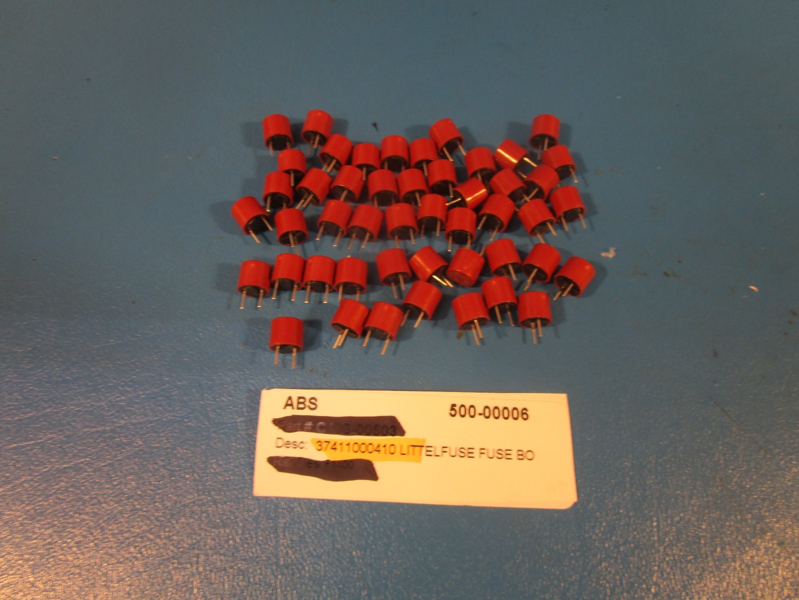 LOT OF 40 Littelfuse 37411000410, TR5 374 Series, Fuse, PCB Leaded, 1 A, 250 V