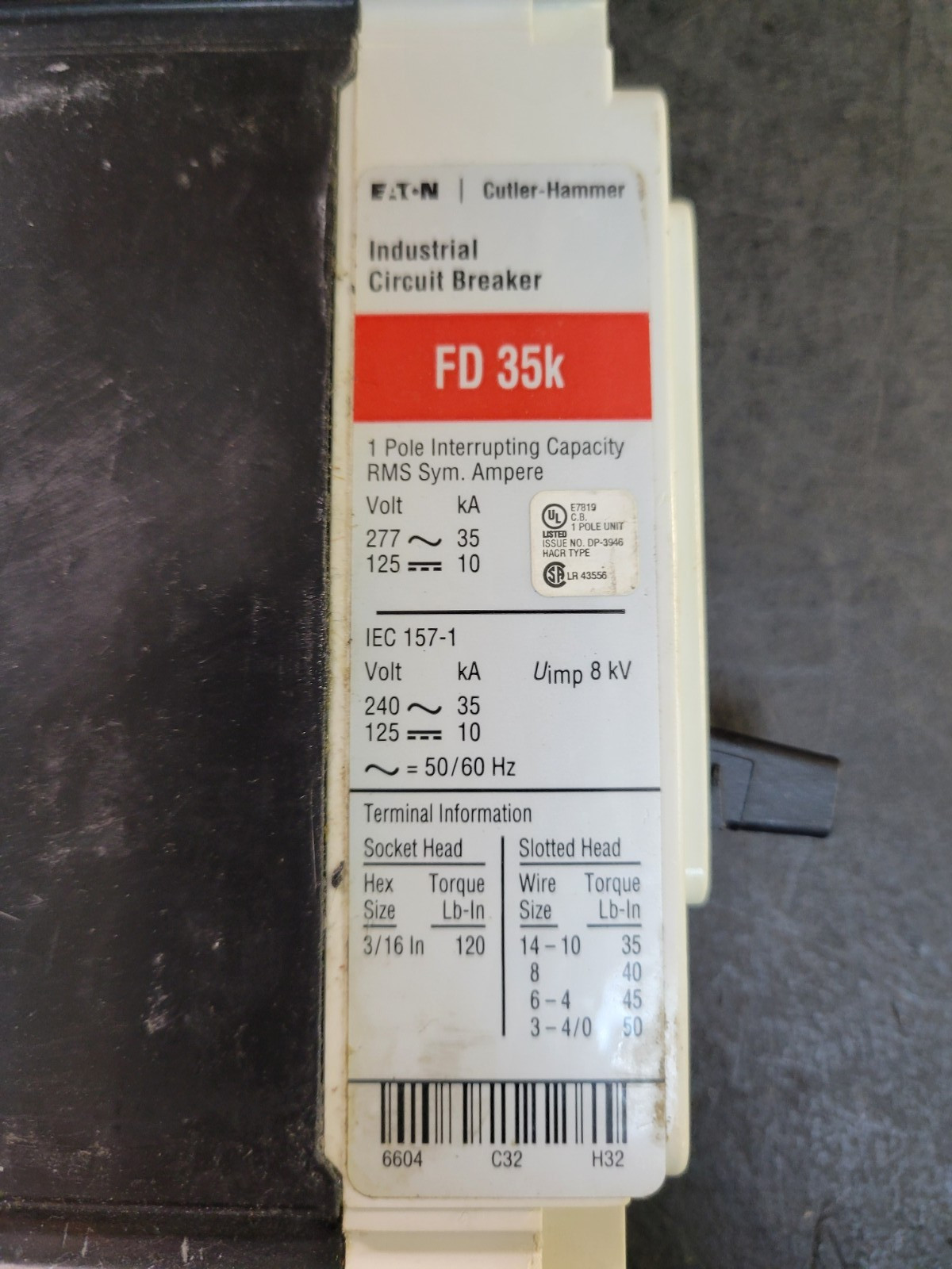 Eaton FD1040 277 Volt Breaker. Box of 8.