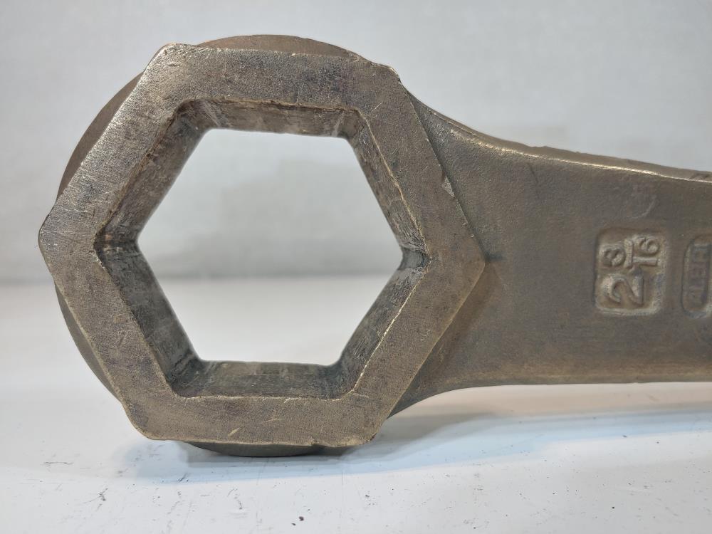 Ampco 2-3/16″ Aluminum/Bronze 6-Point Striking Wrench Model WS-1813