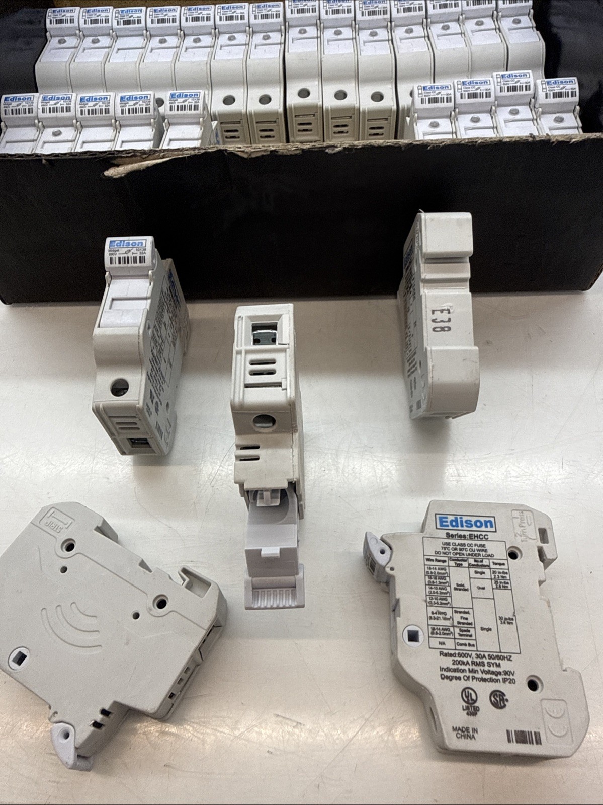 Edison EHCC Fuse Holder (1) Pole (LOT OF 28) New No Box