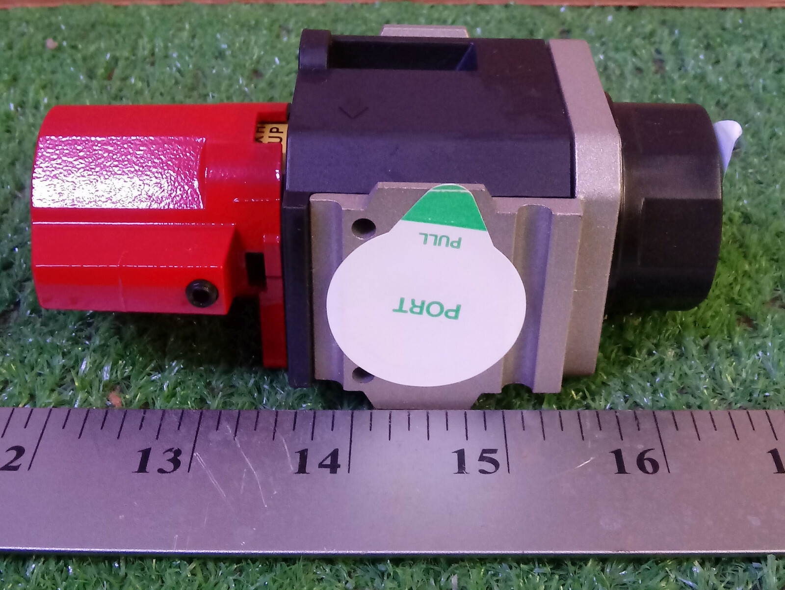 1 NEW CKD V3010-8N LOCK OUT PNEUMATIC EXHAUST VALVE NPT 1/4 NIB **MAKE OFFER**