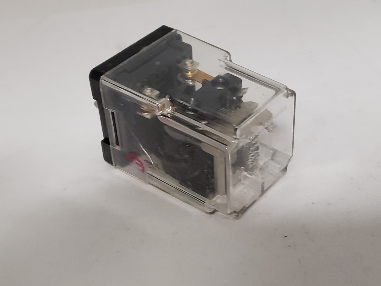 TYCO ELECTRONICS KRPA-11DG-24 RELAY 10A 24VDC 240V AC 8 PIN (LOT OF 3)