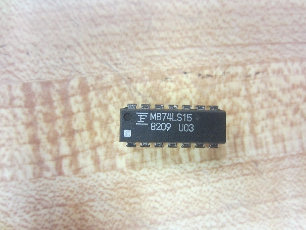 Fairchild MB74LS15 Integrated Circuit (Pack of 5)