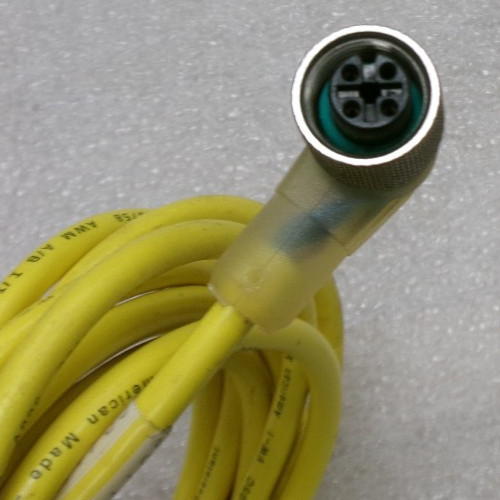 IFM EFECTOR E10903 PNP 4-PIN 90° M12 Connector Cordset USED 7′ L #372N
