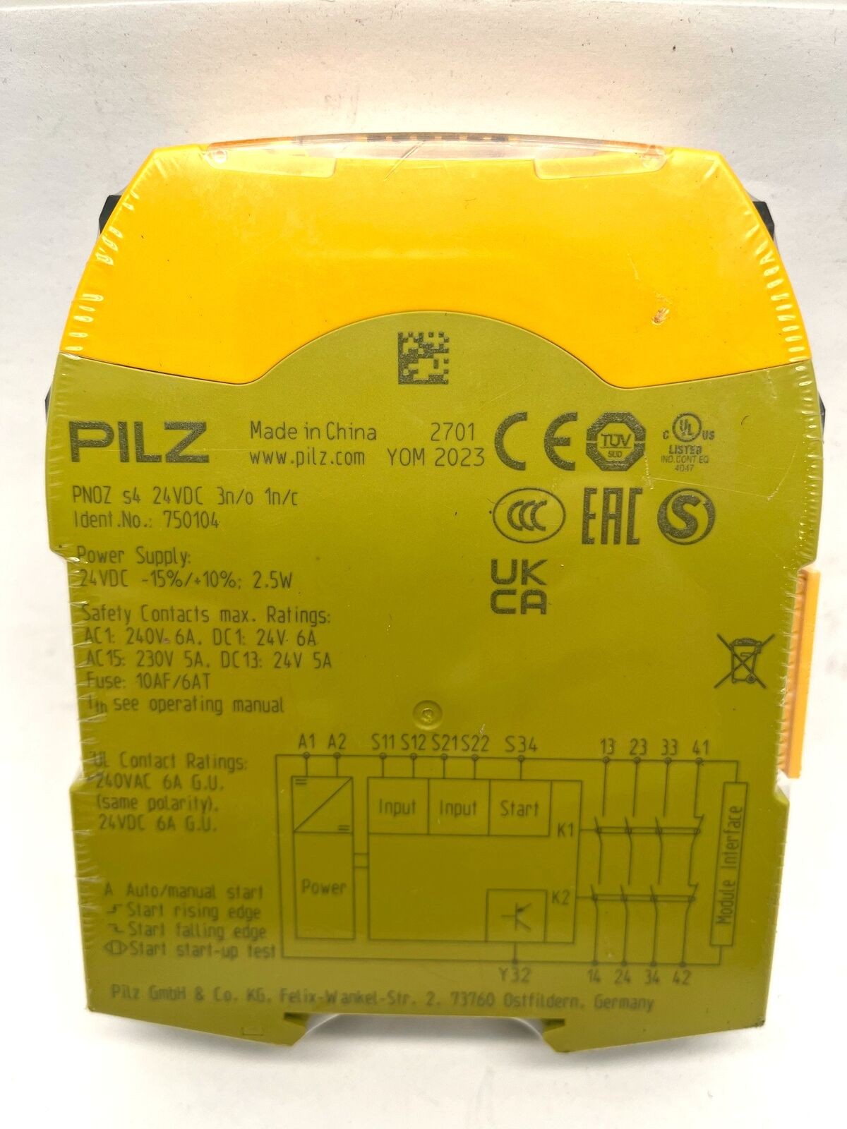 Pilz 750104 E-stop Safety Relay PNOZ-S4 24VDC-3N/O-1N/C RS 156-106