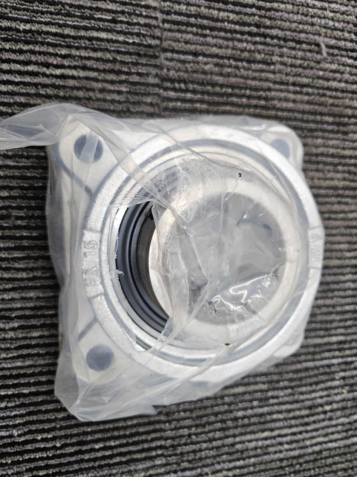AMI UCFX15-48NP 3″ 4-BOLT FLANGE PILLOW BLOCK BEARING