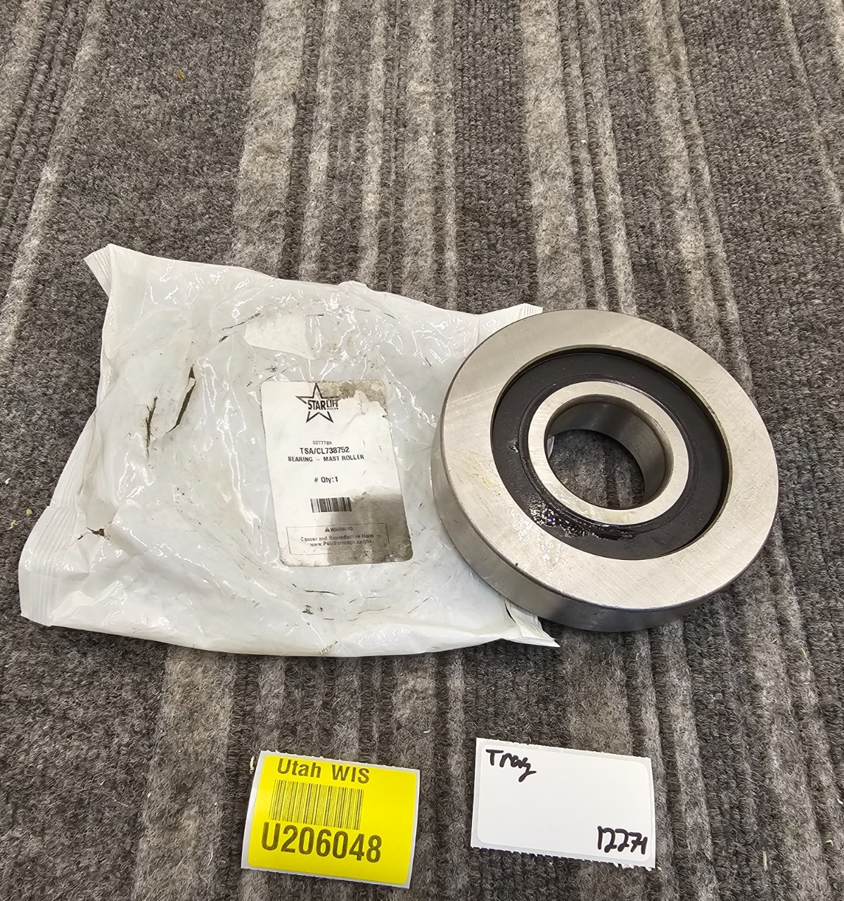 Starlift TSA/CL738752: Mast Roller Bearing For Industrial Forklifts Lifting