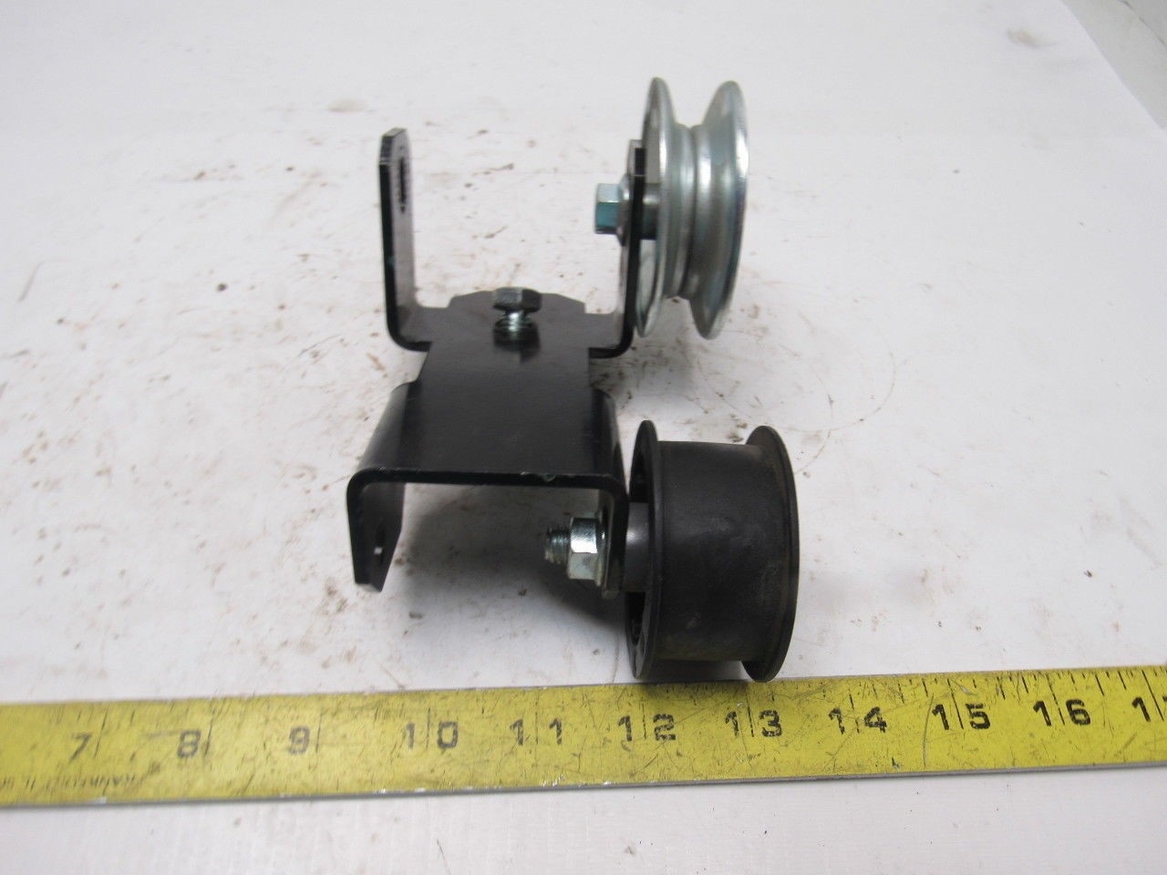 Dematic K041521AAA Power Twist V Belt Guide Roller Conveyor Drive Idler Ass’y