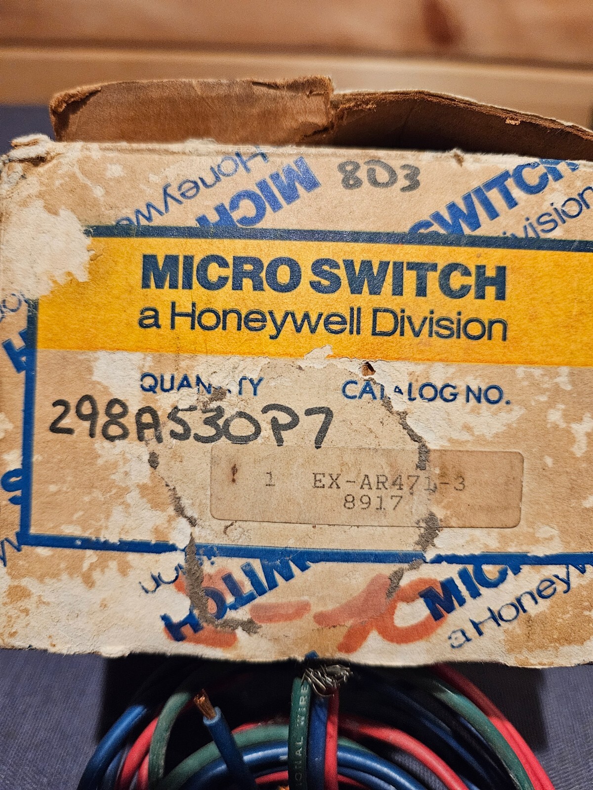 Honeywell EX-AR471-3 MICRO SWITCH Hazardous Location Switches: EX Series