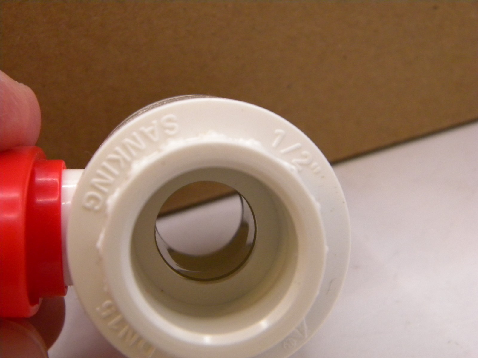 LOT OF 6 SANKING PVC BALL VALVES 1/2″ SOC X SOC SCHED 40 PVC