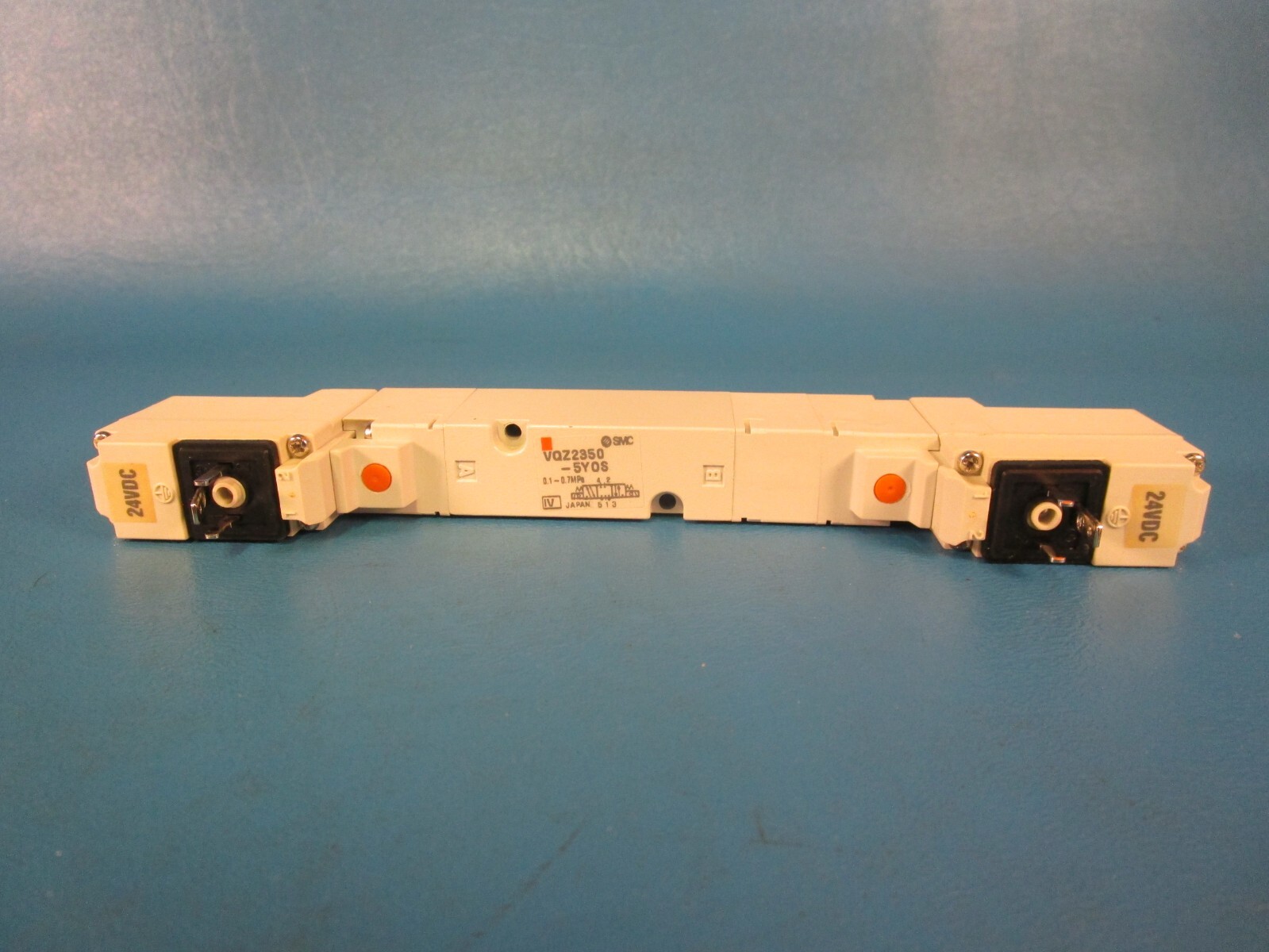 SMC VQZ2350-5YOS Solenoid Valve, base mount, din (dc), VQZ2000 Series 4/5-PORT