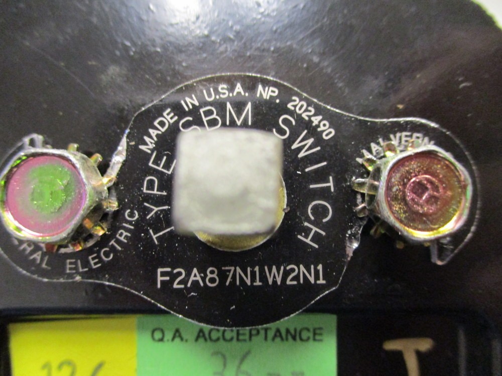 General Electric Q16SBMF2A87N1W2N1 GE Control Switch F2A87N1W2N1