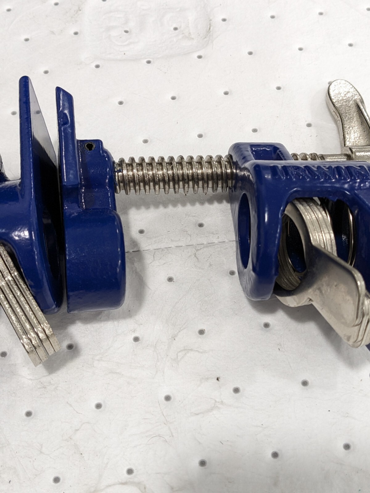 IRWIN 3/4″ Pipe, 2″ Throat Depth, Clutch Pipe Clamp 224134