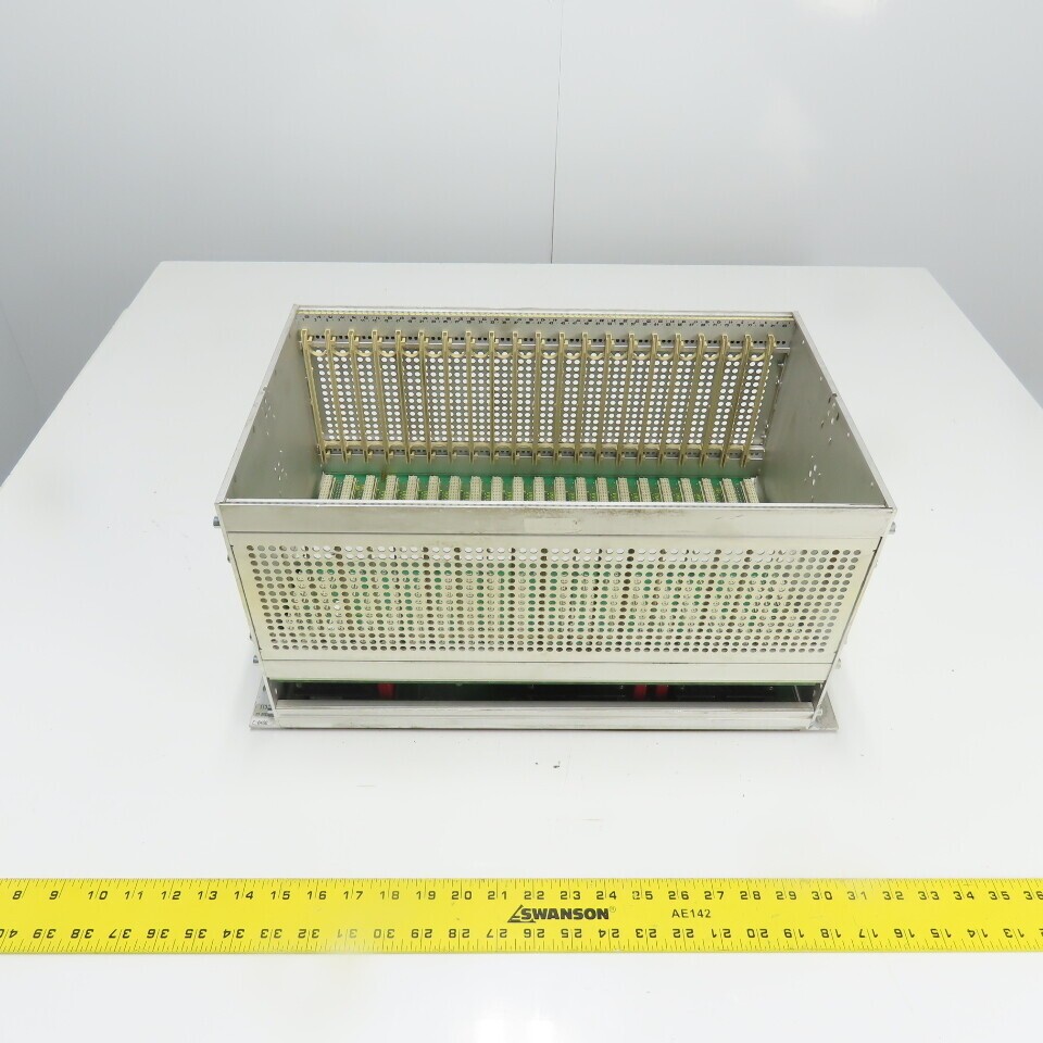 PLC-ZENTRALGERAT 24.002260 Uni-Pro90 UME-RW B21.008338-01341 Slot Rack Chassis