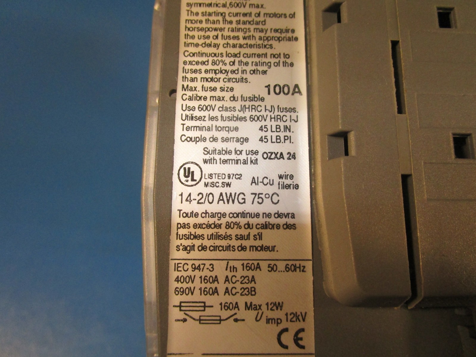 ABB OS100GJ03, Fusible Disconnect Switch, 100A, 3-pole, class J, front operated