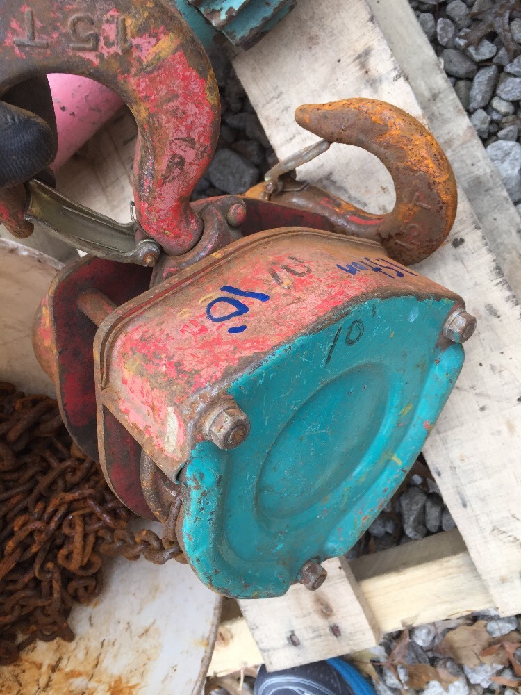 Coffing LHH Hand Chain Fall Hoist, Capacity: 1.5 Ton, 10′ Lift, 3000 Lb