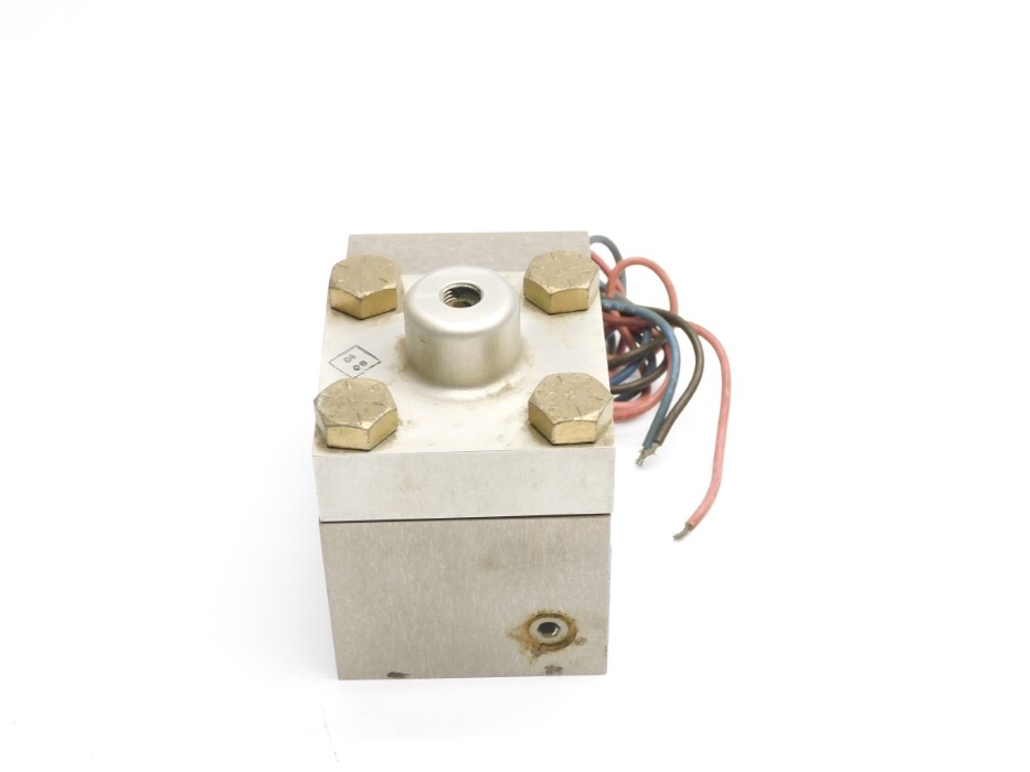 CCS 674D158 100PSID UNMP