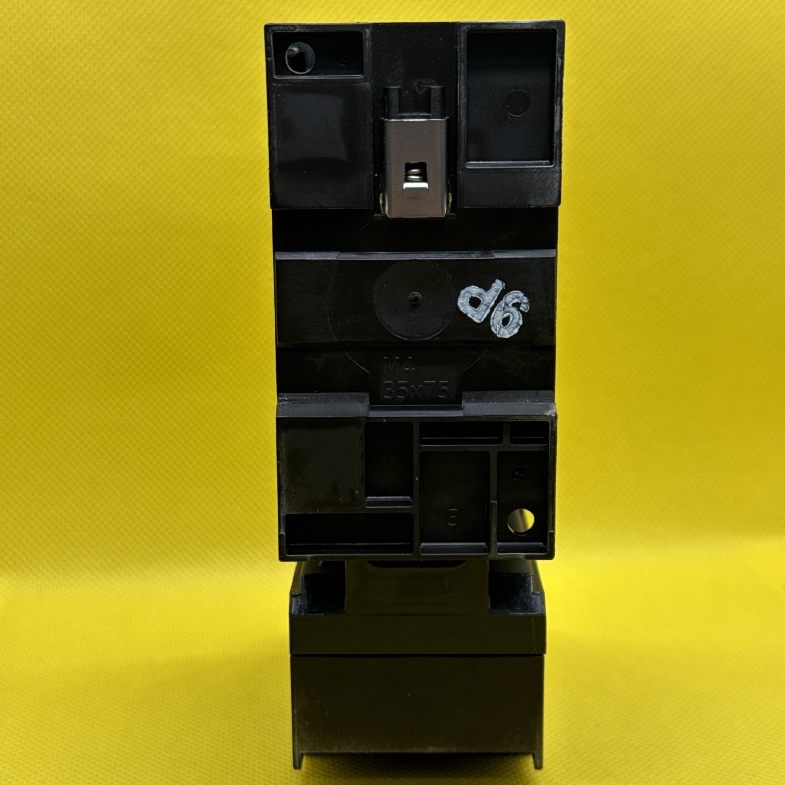 EATON DIL M32-10 XTCE032C10, XTOB1P6CC1, ZB32 3PH contactor 24V 50/60Hz