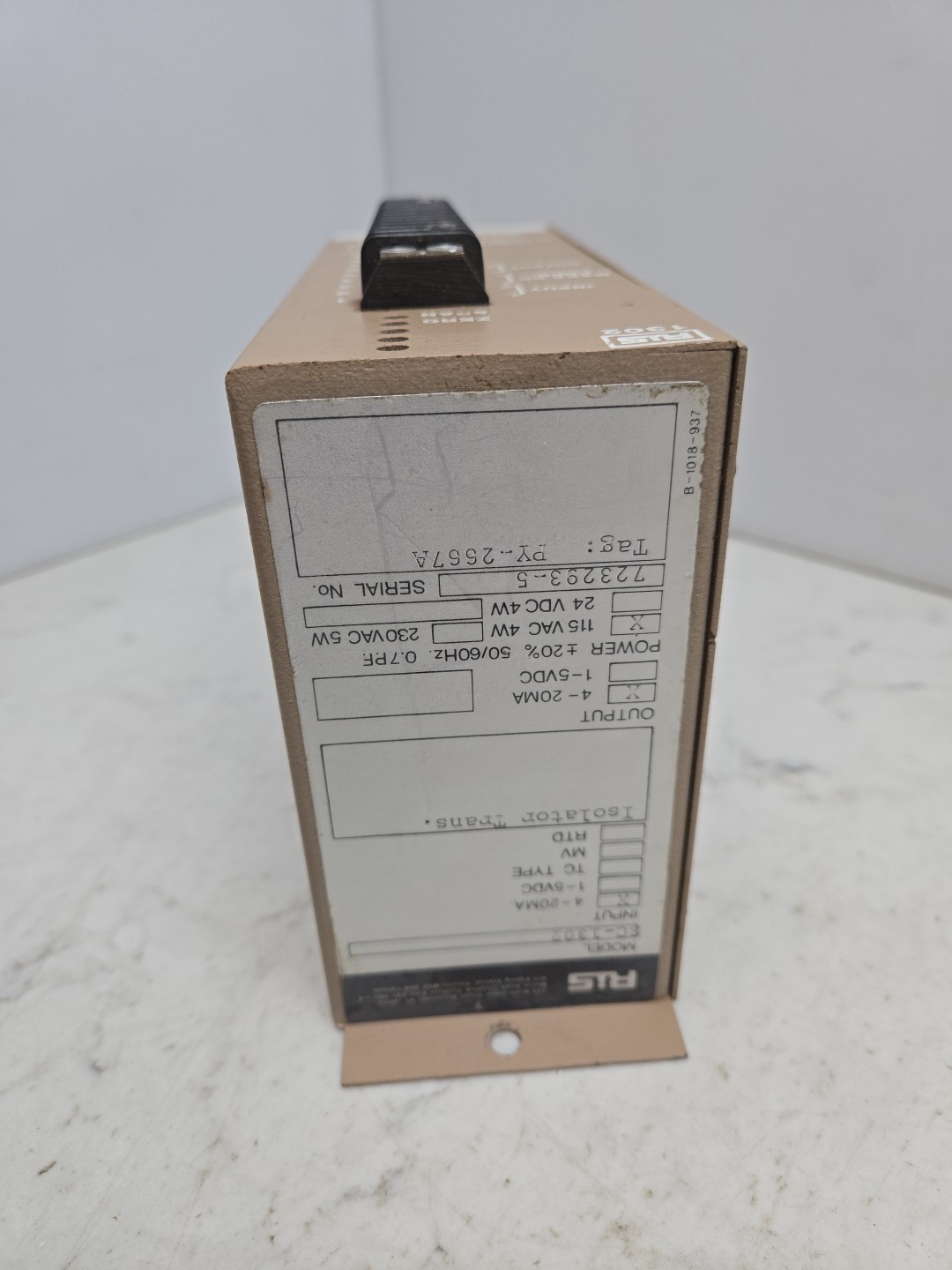 RIS SC-1302 Voltage/Current Isolated Transmitter 115VAC 4-20mA 1-5VDC 4W 50/60Hz