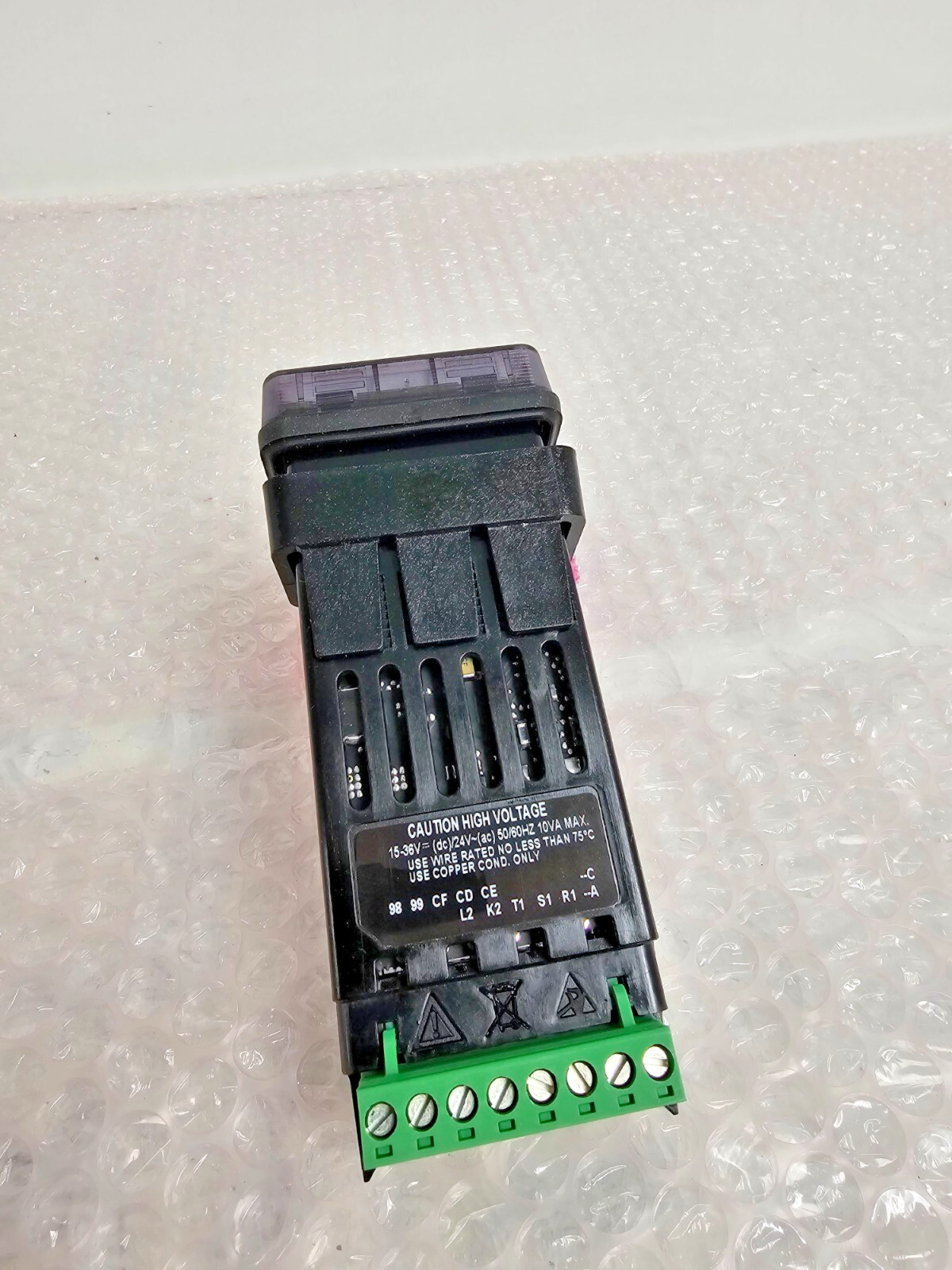 Watlow PM3L3AJ-AAAAAHN EZ-Zone Panel Mount Controller Reduces System Complexity