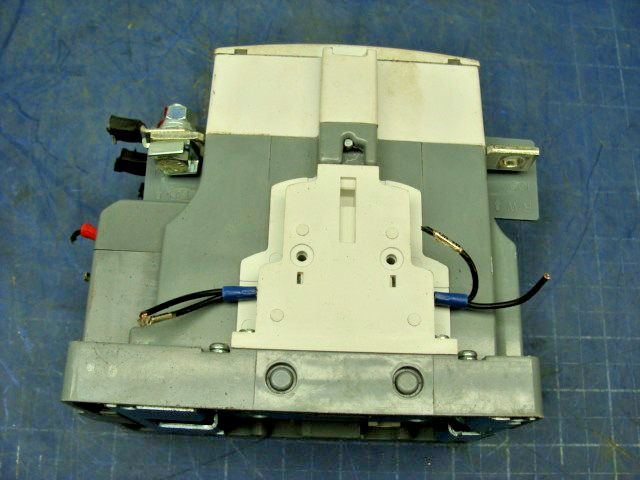 LS GMC-100 MAGNETIC CONTACTOR 3 POLE