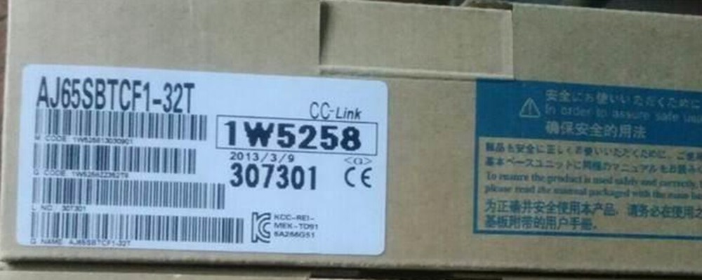 NEW MITSUBISHI AJ65SBTCF1-32T CC-Link Output Module US Free TAX