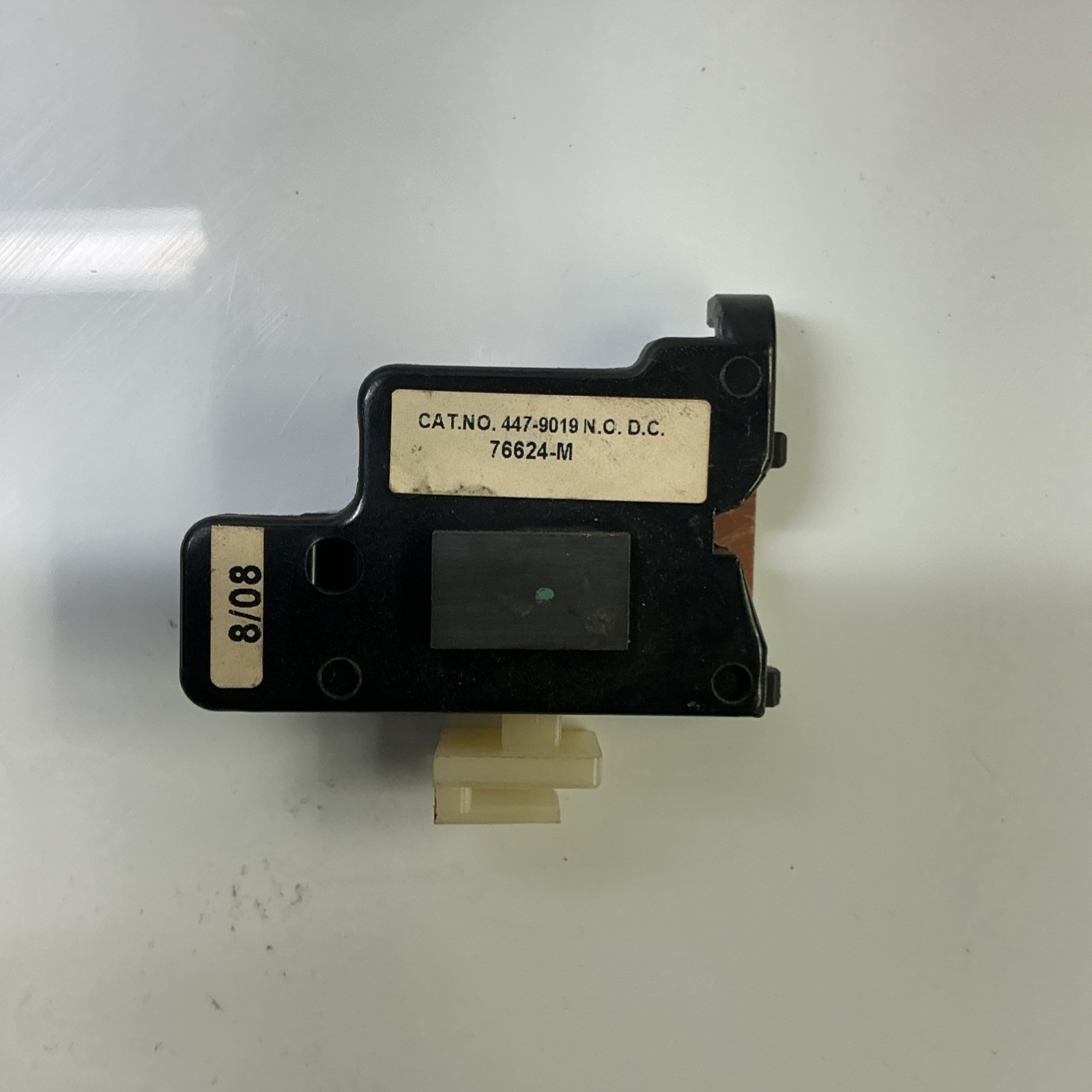 447-9019 auxilrry contact AB-570