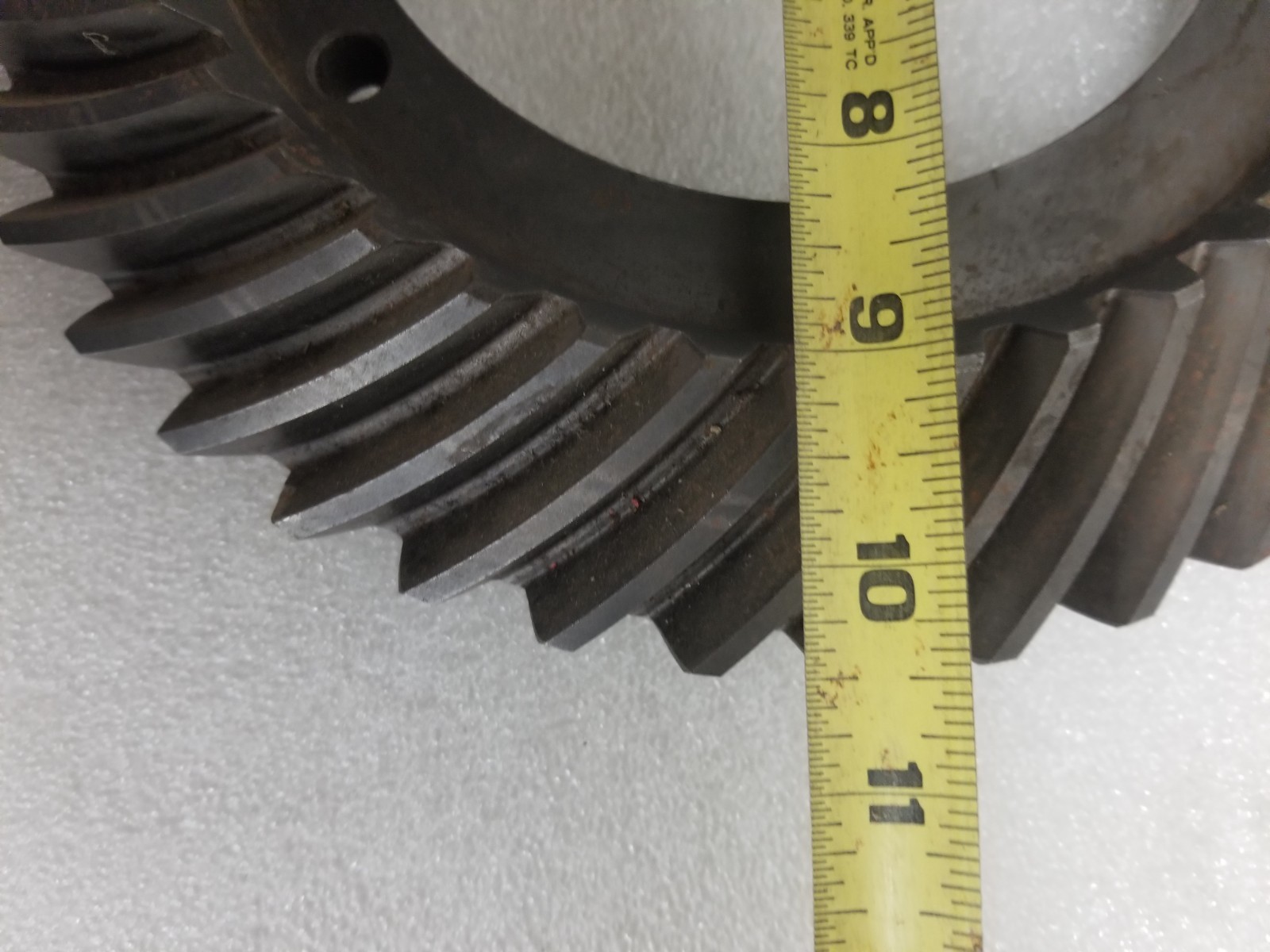 ARROW GEAR 06-16617-D2-B Spiral Bevel Gear 42 Teeth 5-3/8″ ID x 7-1/4″ Bolt Flge