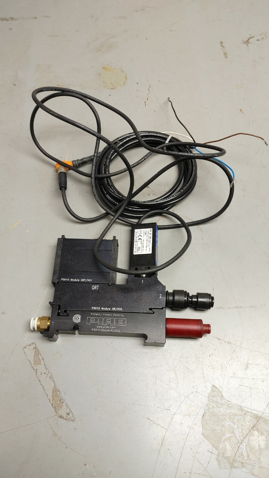 PIAB VACUUM MODULE P3010 P/002 QRT/001 QR/002 with sensor and cable