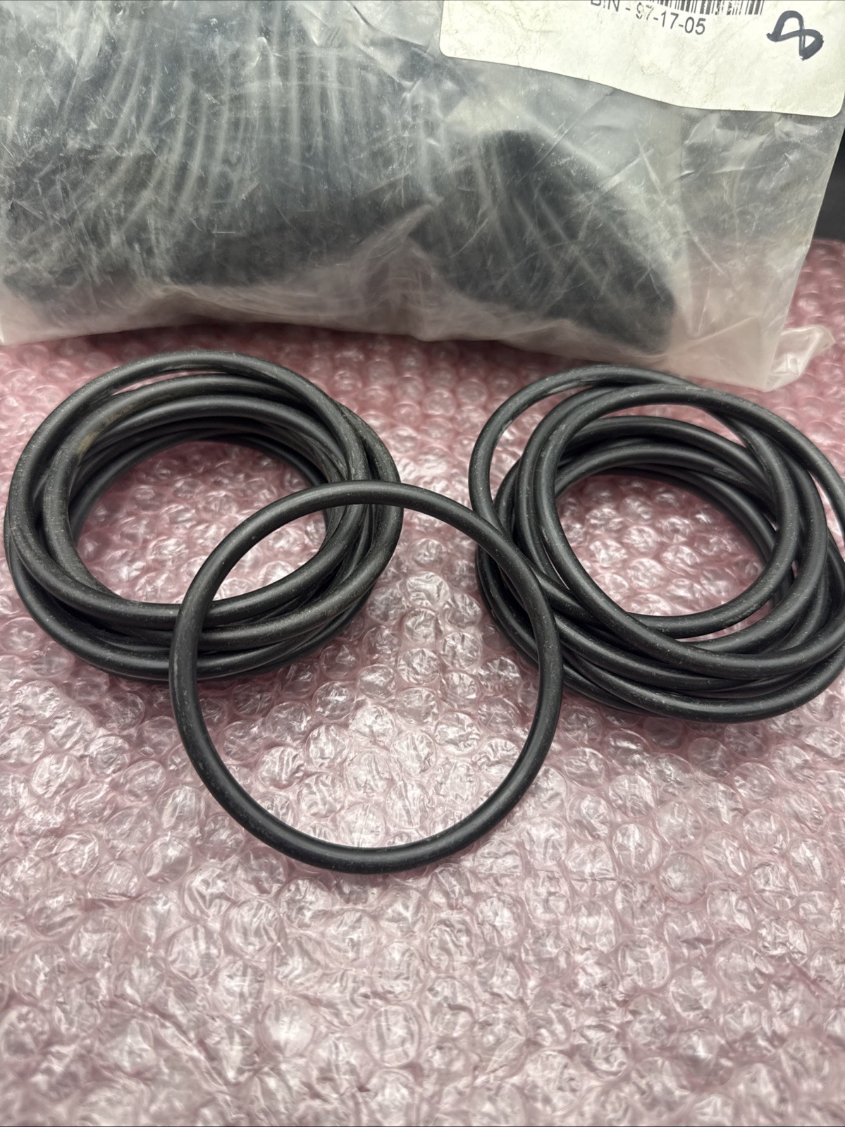 Pack of 81 Applied Industrial Technologies O-Ring 01-336 NEW