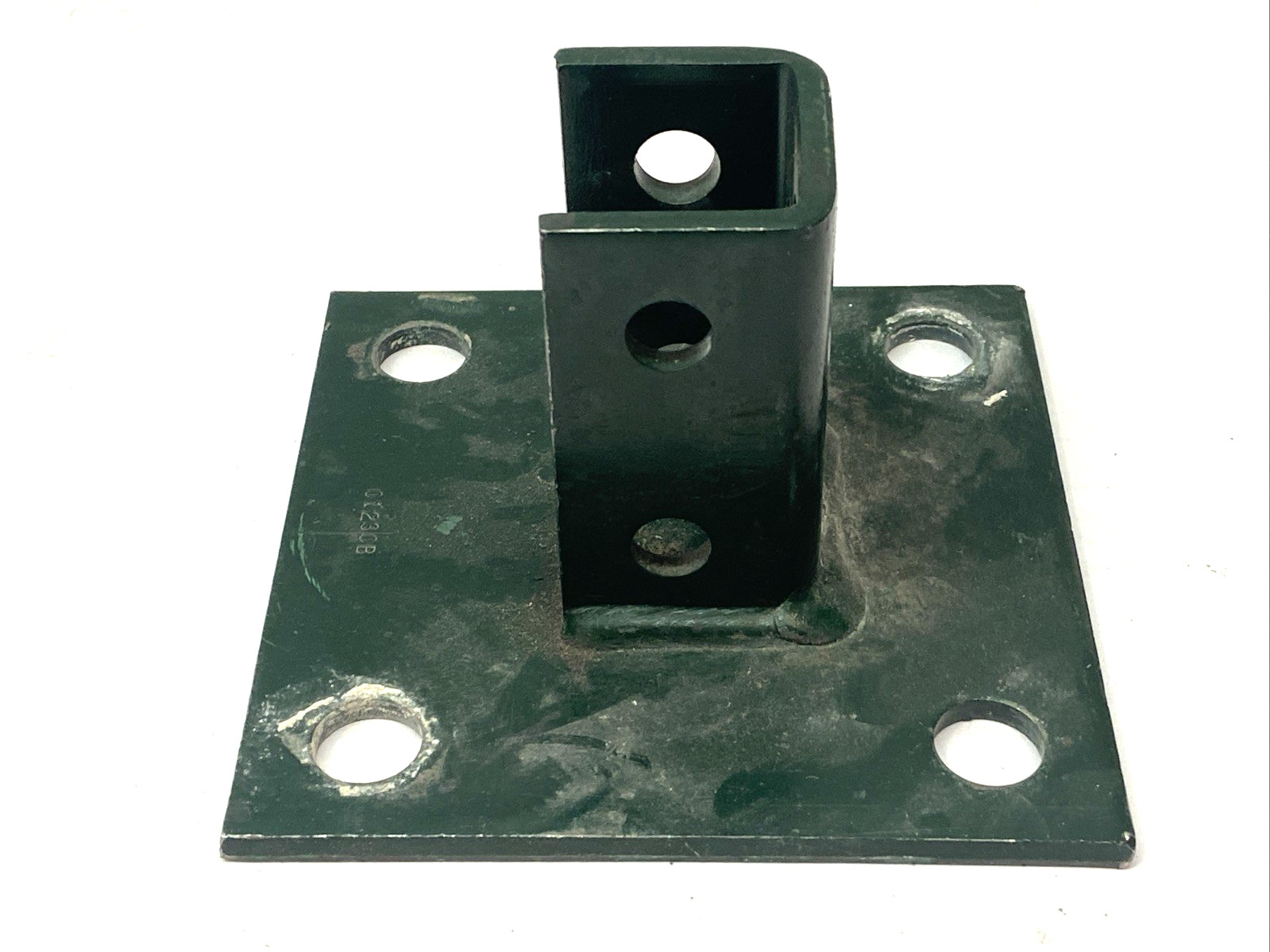 Eaton B280SQ Square Post Base Green 6″ x 6″ x 3 1/2″ Fits B22 1 5/8″