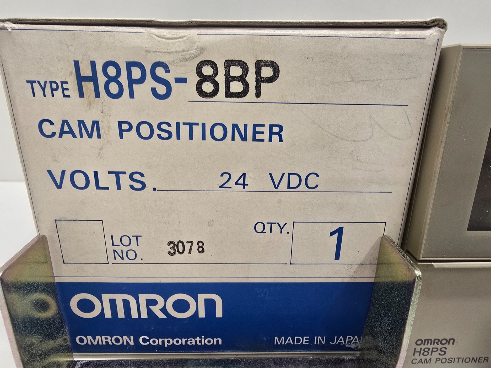 NEW IN BOX! OMRON 24VDC CAM POSITIONER H8PS-8BP
