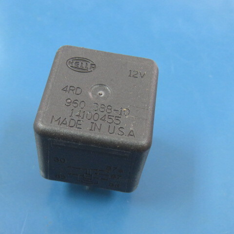 Hella 4RD-960-388-10 Qty of 8 per Lot 20/40 Amp SPDT Standard Mini Relay