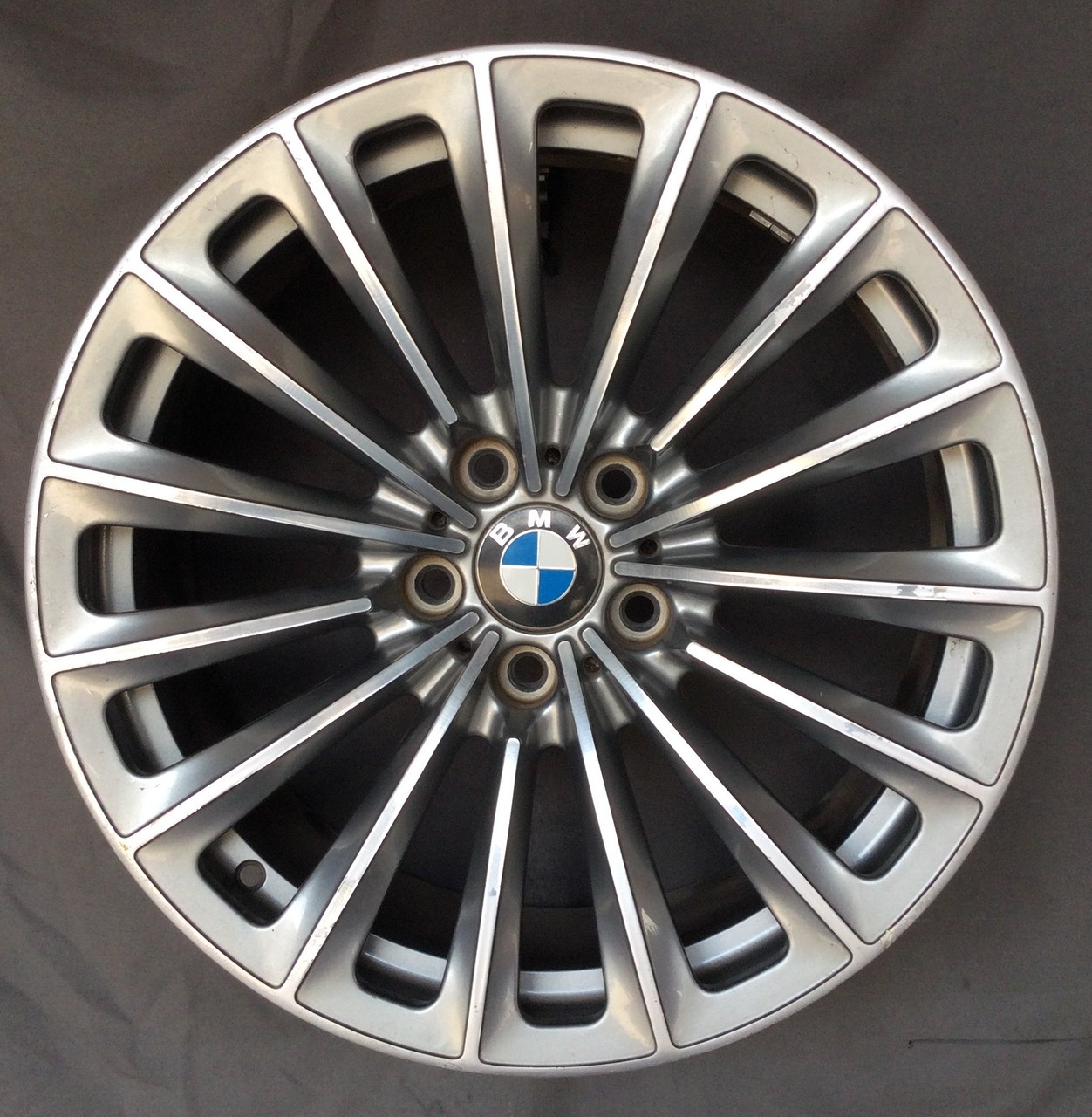 2010-2017 BMW 5 Series 19×8.5 OEM Wheel Machined Silver 36116775392
