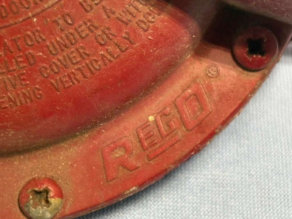 Rego Compressed LP-Gas Back Mount Regulator LV 4403