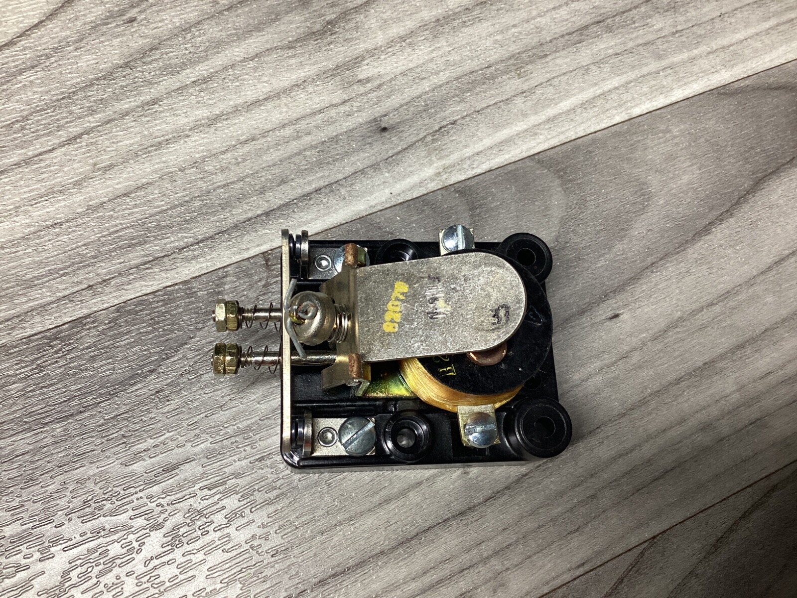 AMF POTTER & BRUFIELD MS-1592-1 248V 60HZ RELAY #100G153*CO