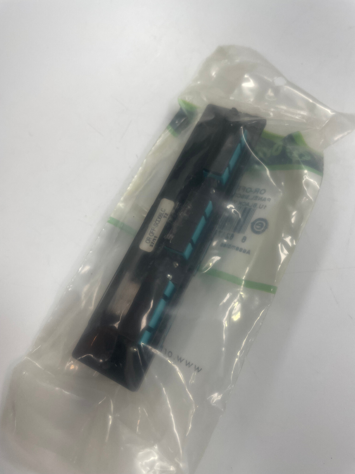 3­SC­DUPLEX (SIX FIBERS) MULTIMODE AQUA ADAPTERS WITH CERAMIC ALIGNMENT SLEEVES