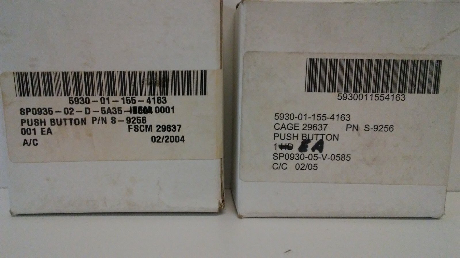 LOT OF (2) NEW OLD STOCK! PUSH TO CHARGE TRAILER AIR SUPPLY PUSH BUTTONS S-9256