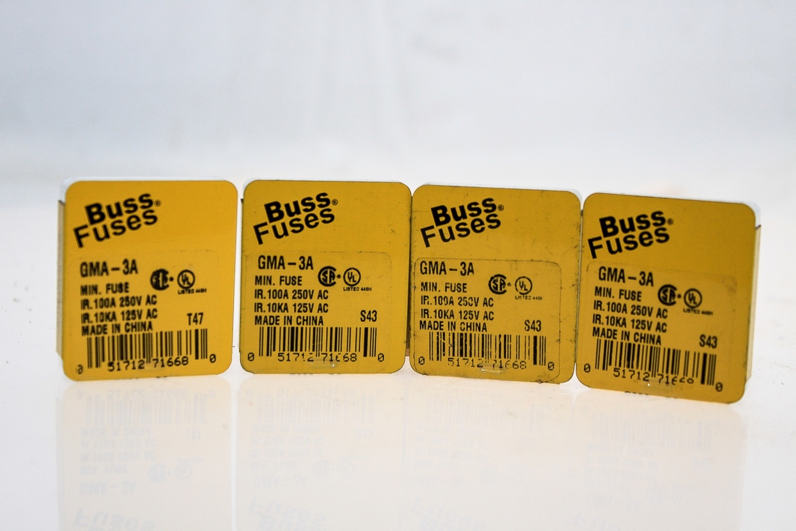 COOPER BUSSMANN BUSS GMA-3 3 AMP 250VAC GLASS FUSE NEW IN LOT OF 18! (G75)