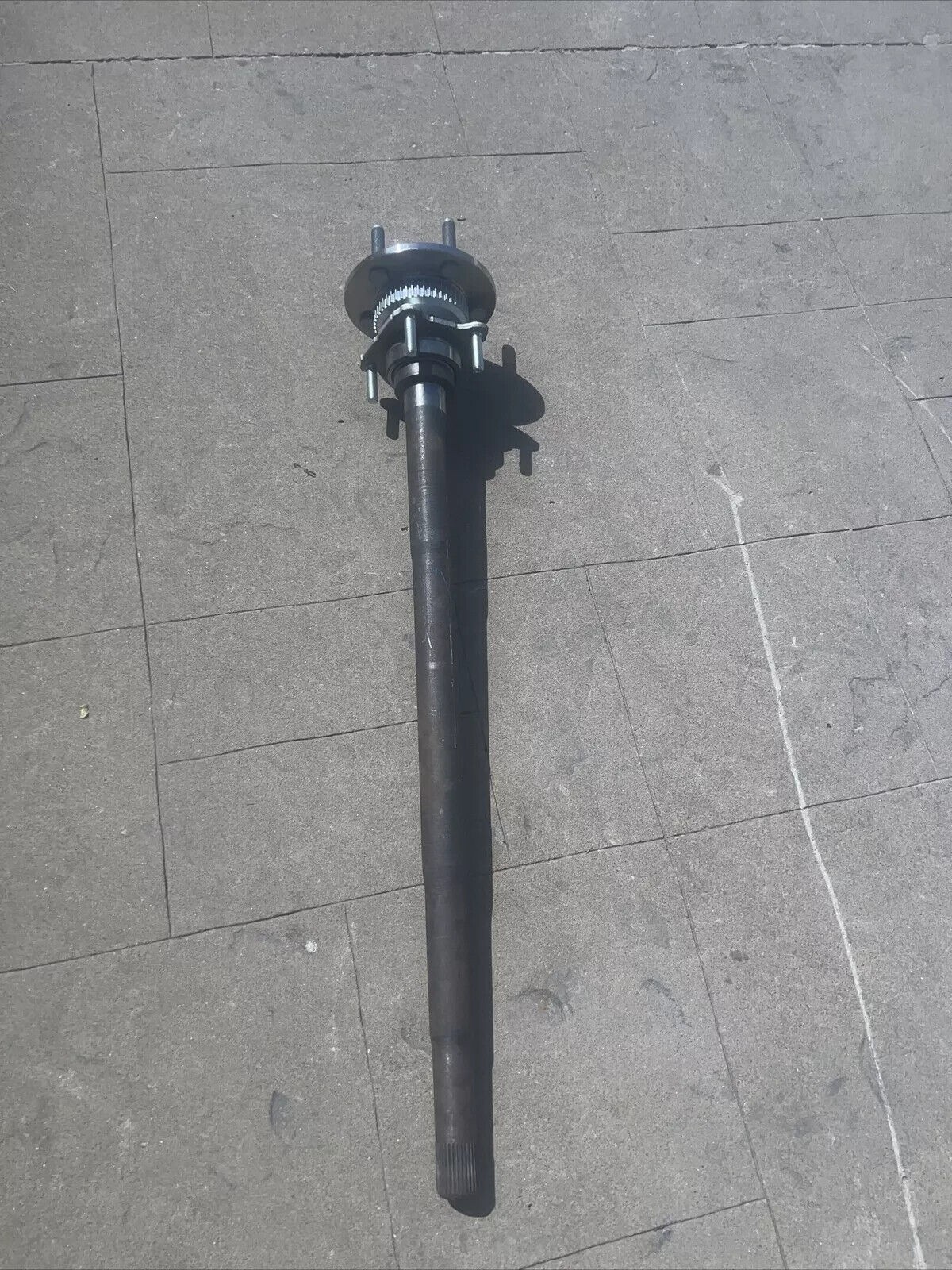 Rear Axle Shaft 10108925 5 Lug Hub Raised Center 4 Stud Axle Mount ABS Ring 36in
