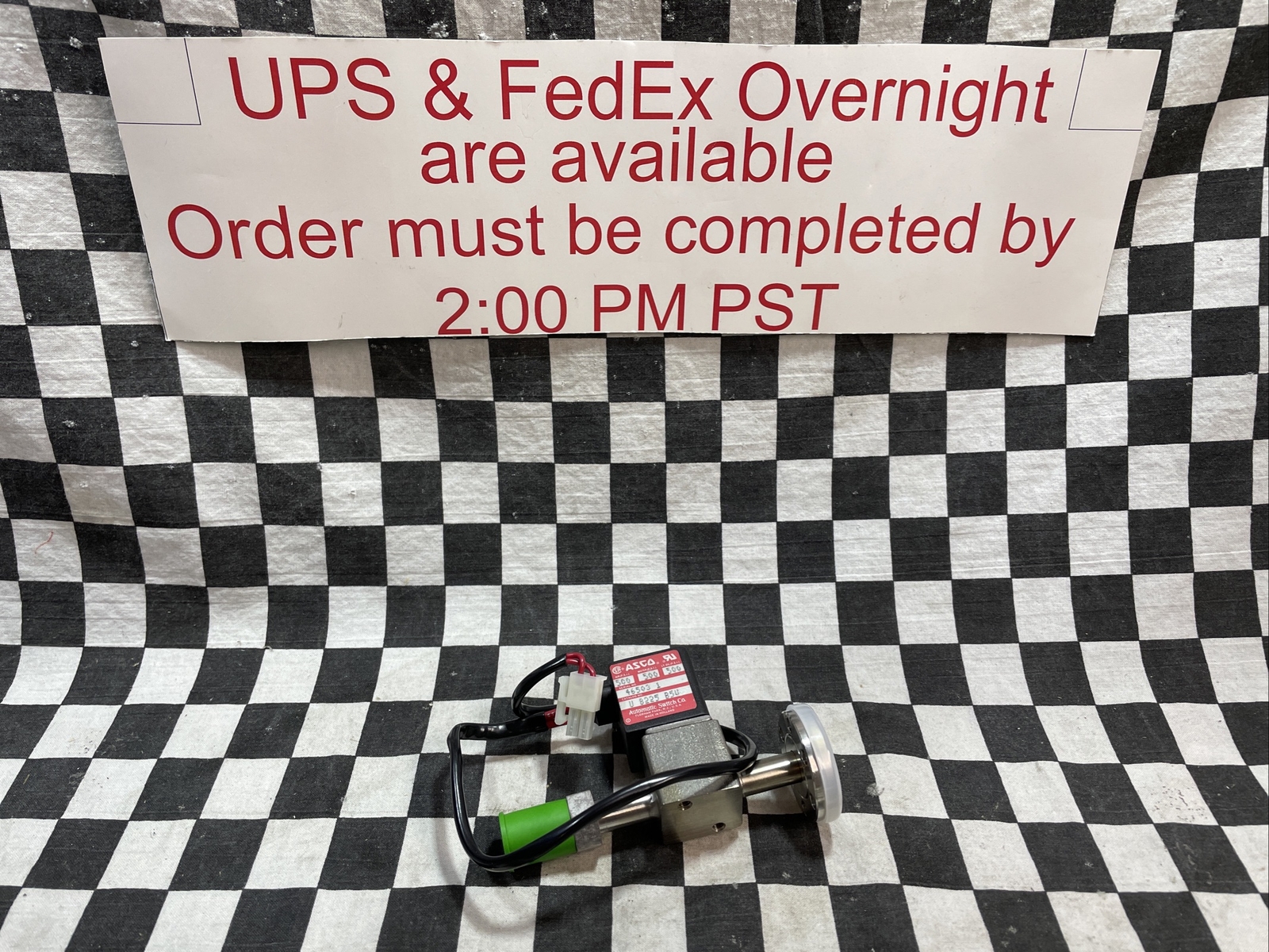 Asco Sub-miniature Solenoid U8225B5V, 1/4″ MVCR x 1-1/3″ CF, 400115-225D #126H