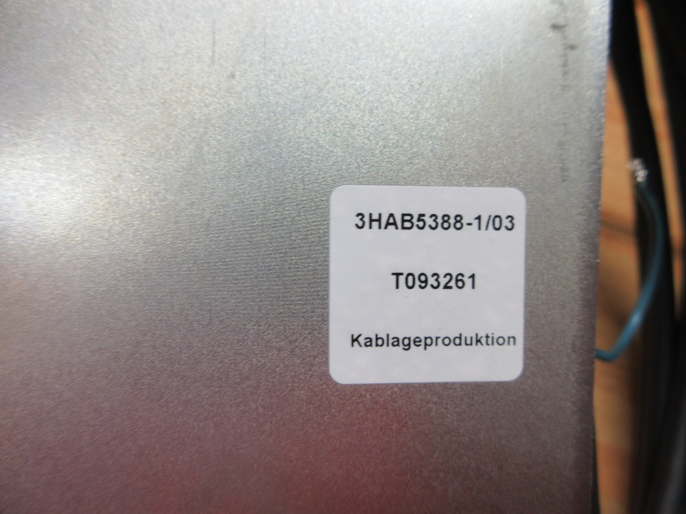Asea Brown Boveri 3HAB5388-1/03 ABB Connection Plate W/Cable