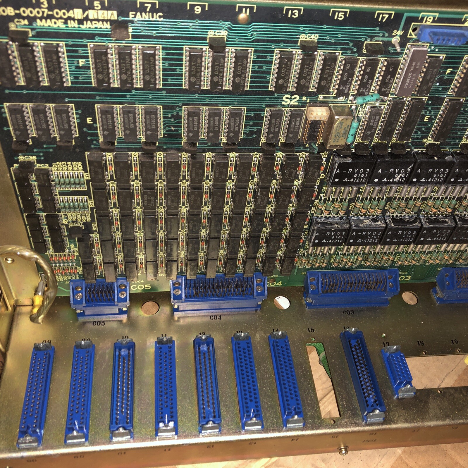 FUJITSU FANUC A02B-0050-C600,FANUC A20B-0007-0040/04A TERMINAL UNIT,AO
