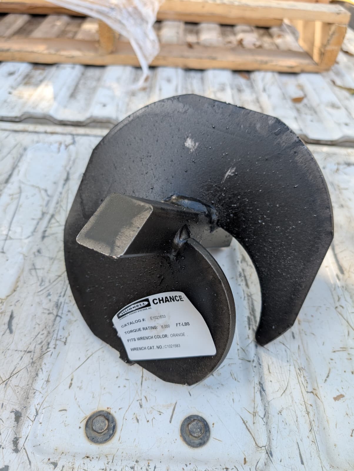 Hubbell Chance E1021633 Pisa MS 10 in Anchor 1 in Tap Threads 6000 Ft-lbs