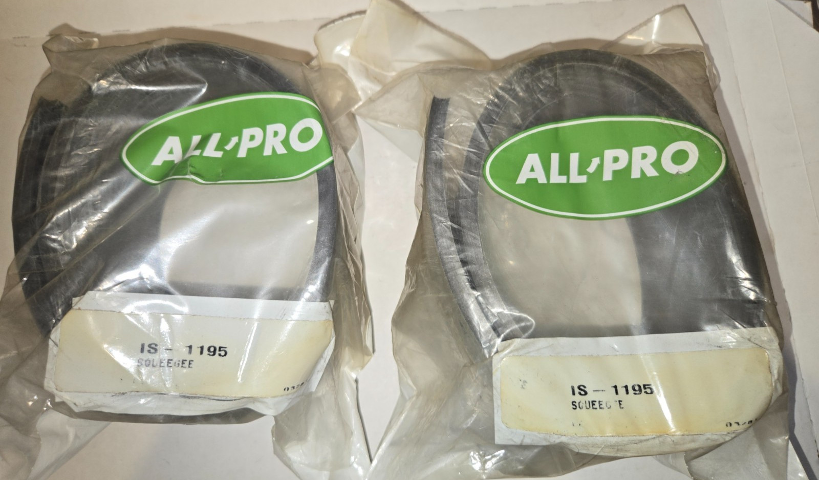 All Pro IS-1195 Rubber Squeegee Blade