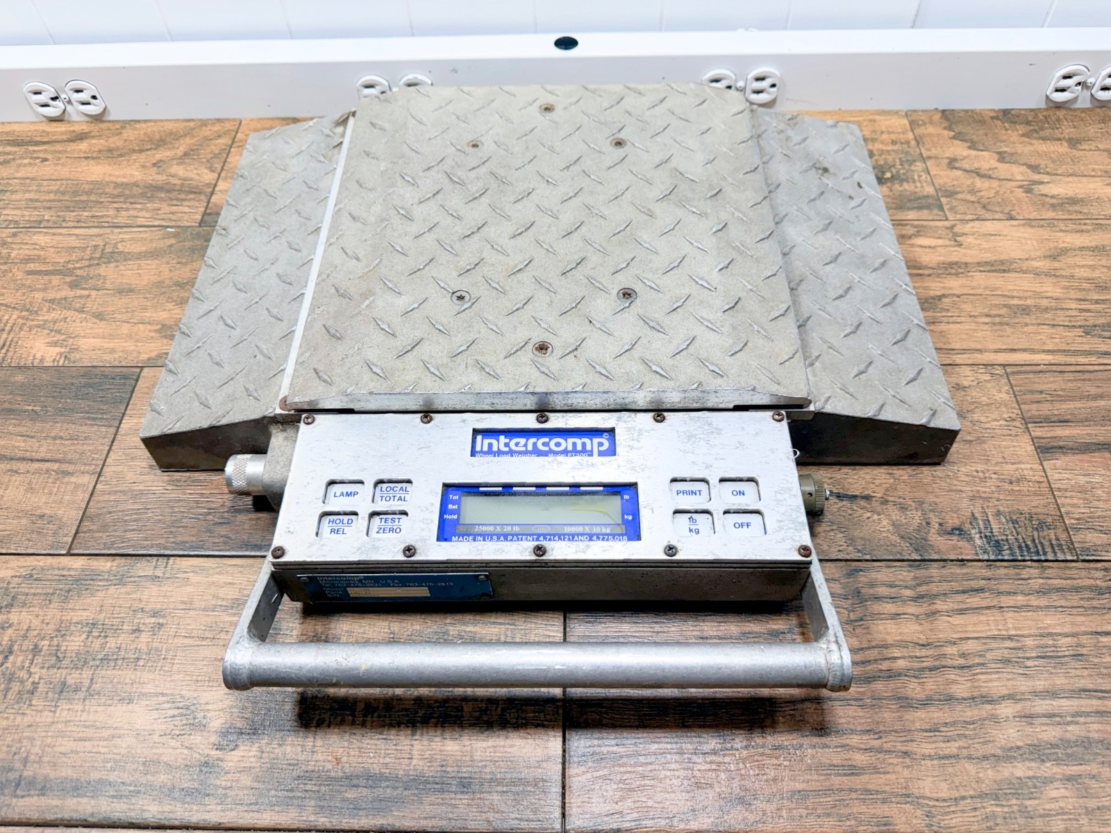 Intercomp PT300 Digital Wheel Load 20,000 Portable Scale – No Power Supply Y220