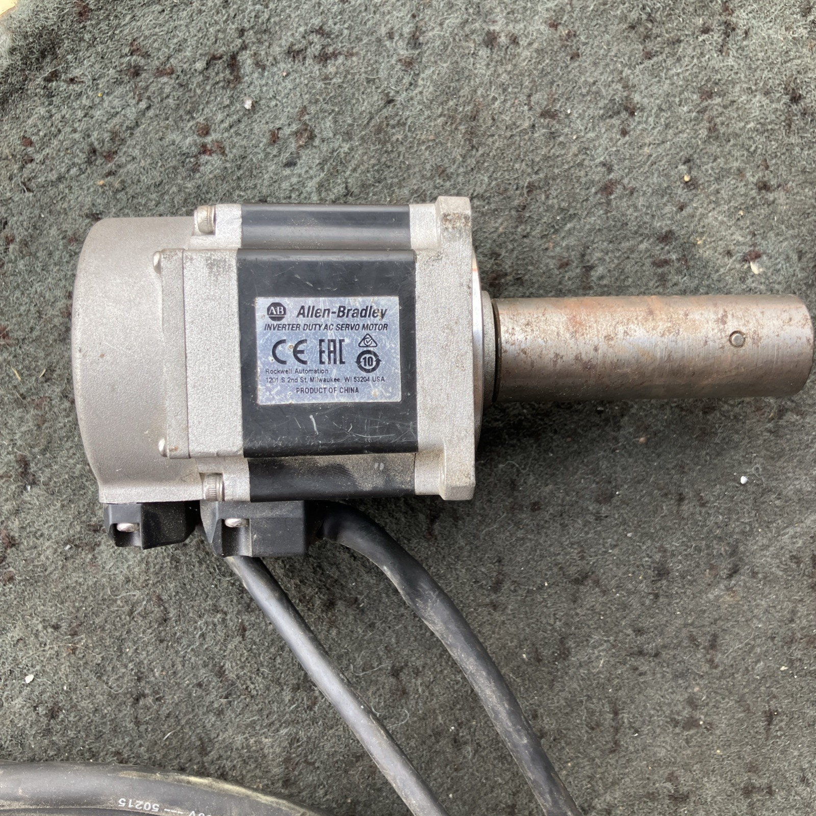ALLEN BRADLEY TLY-A220T-HJ62AA /A INVERTER DUTY SERVO MOTOR 6000RPM 3.50A