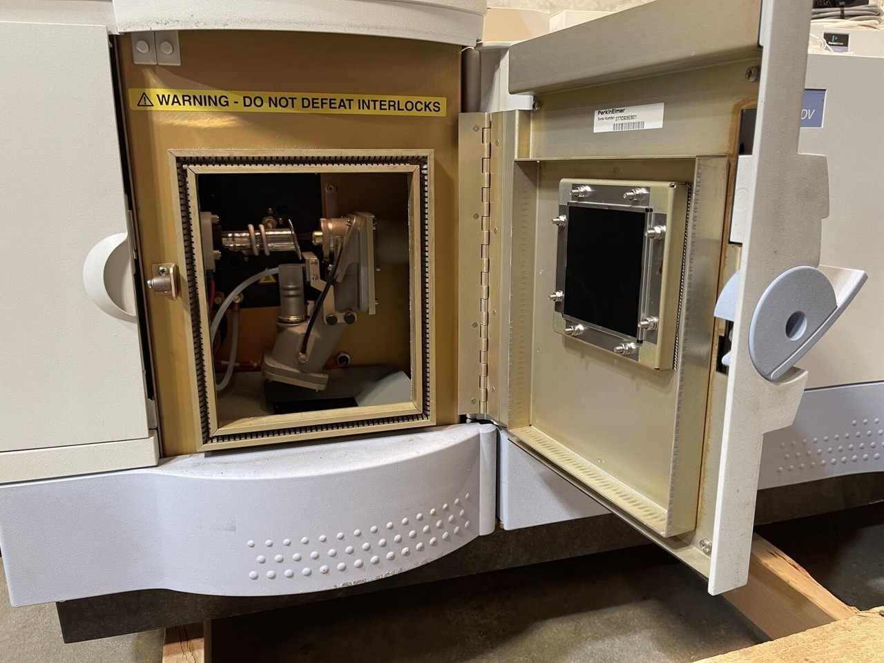 PerkinElmer Optima 7300 DV ICP-OES with AS 93Plus Autosampler