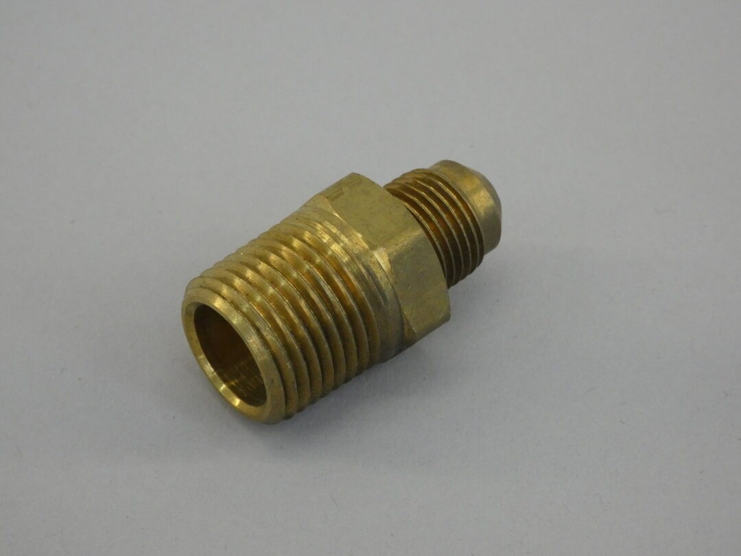 *Lot of 5* Parker Brass 1/2″ NPT 3/8″ Flares – NEW Surplus!