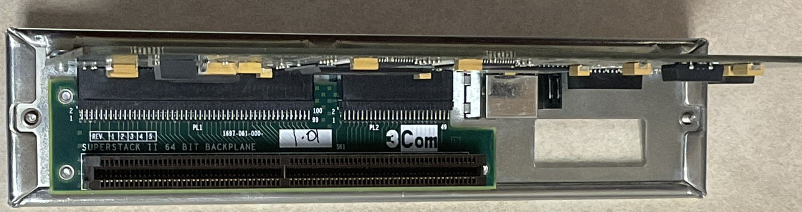 3Com 1697-061-000 SuperStack II 64 Bit Backplane-Used and Tested